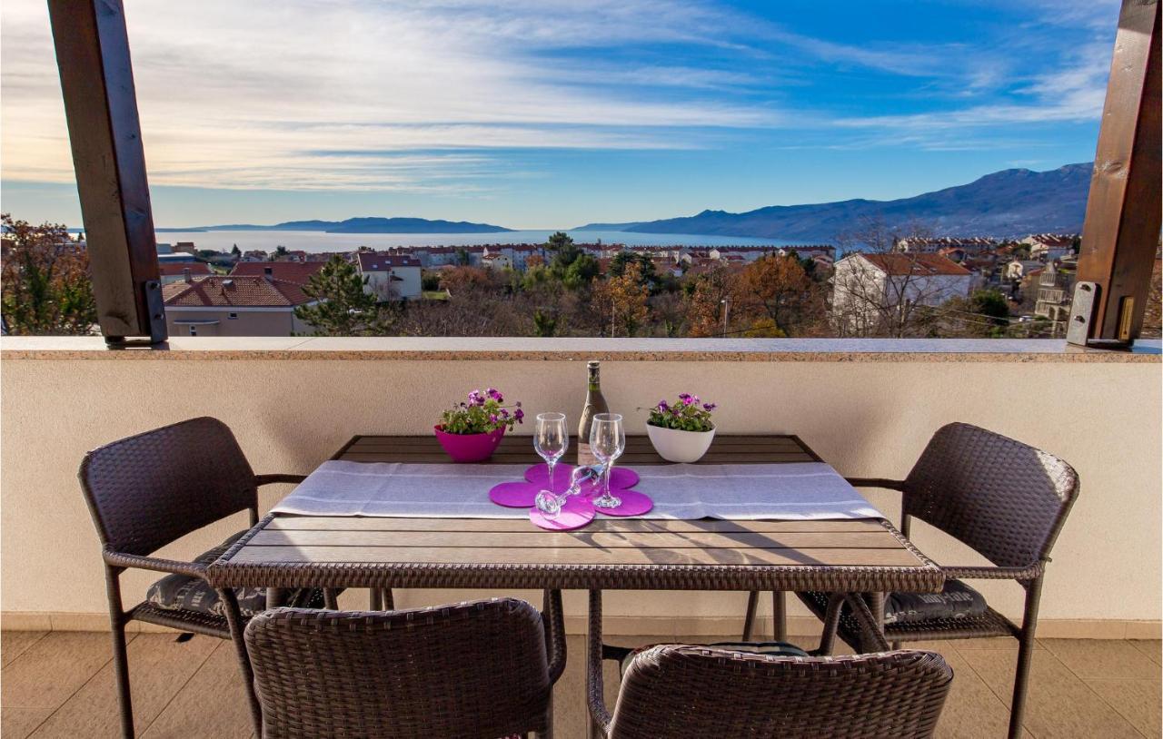 Gorgeous Apartment In Rijeka With Kitchen Екстер'єр фото